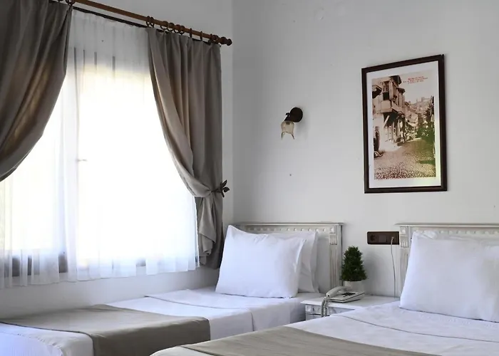 Cunda Deniz Hotel 3*