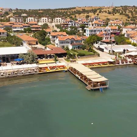 Cunda Deniz Отель 3*