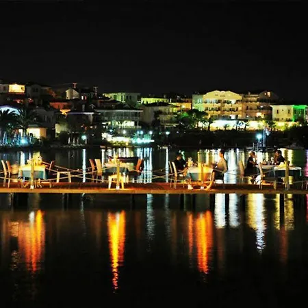 ホテル Cunda Deniz 3*