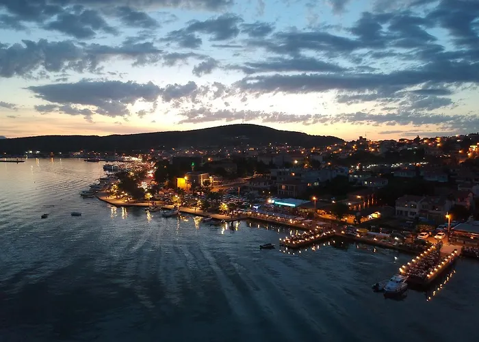 Cunda Deniz Szálloda 3*